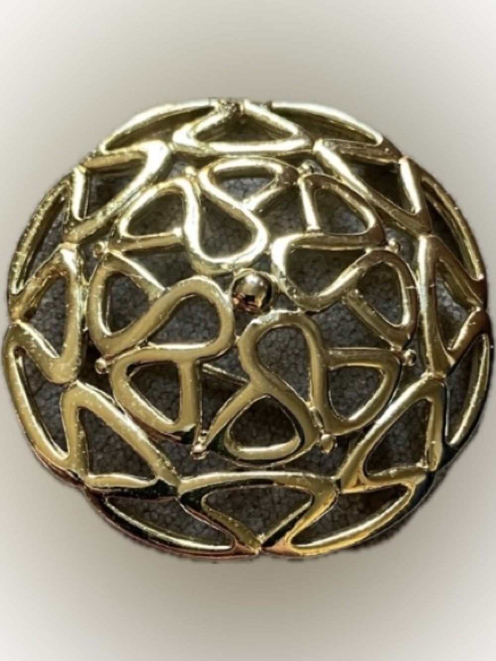 Vintage 1980s Gold Tone Geometric Openwork Domed Circle Brooch Pin